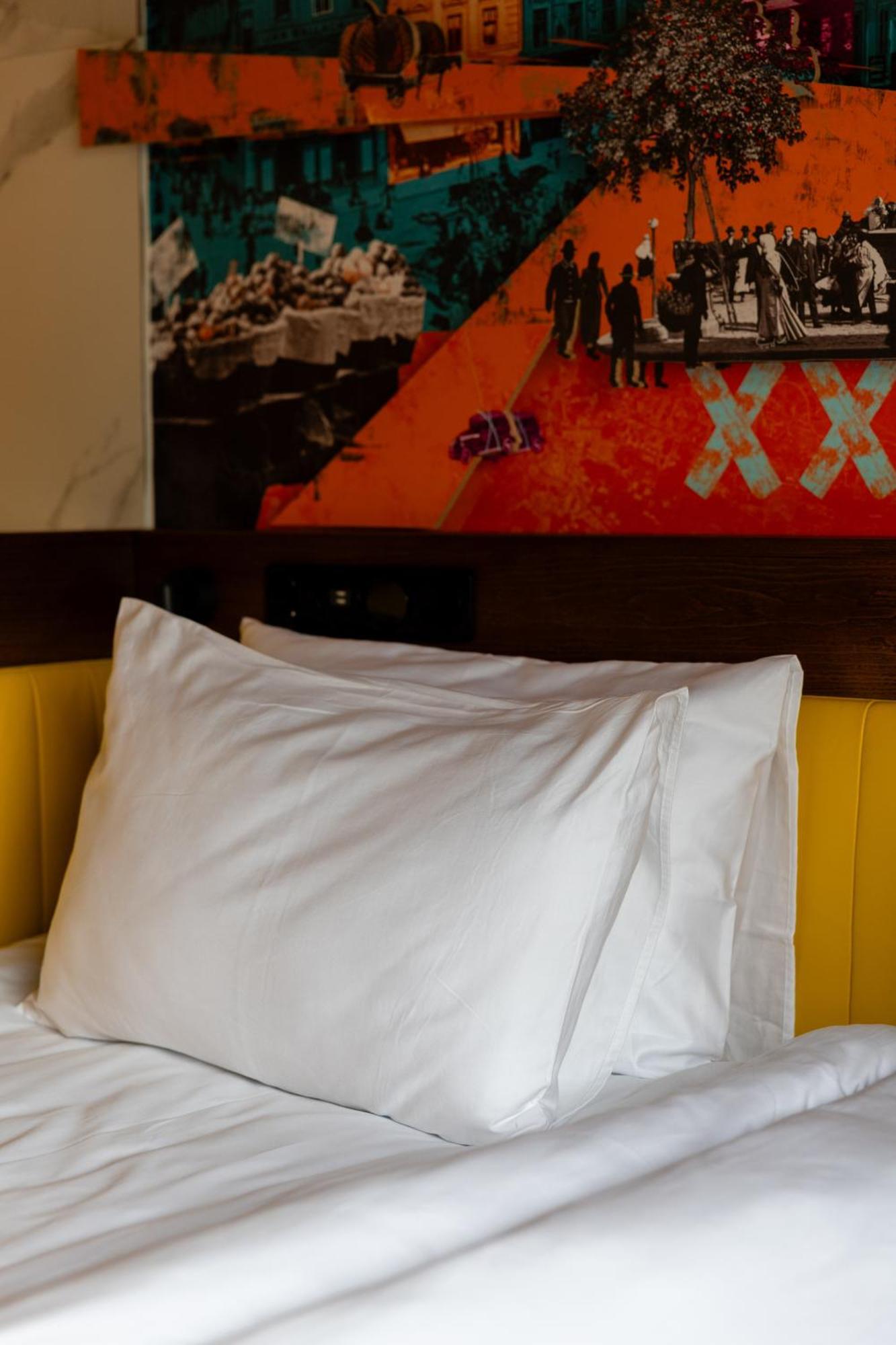 !Fest Hotel Rynok Square Lwów Zewnętrze zdjęcie