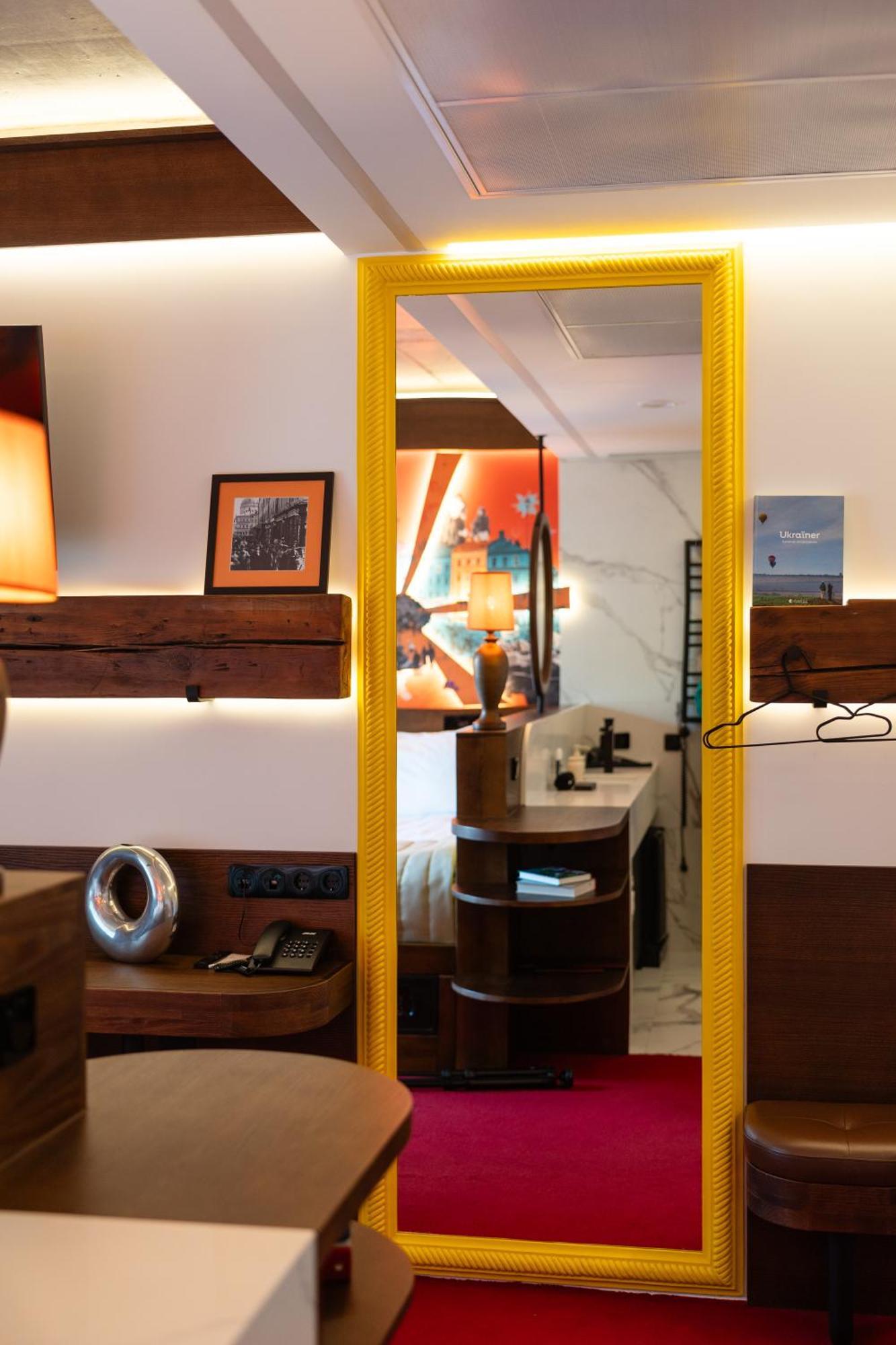 !Fest Hotel Rynok Square Lwów Zewnętrze zdjęcie